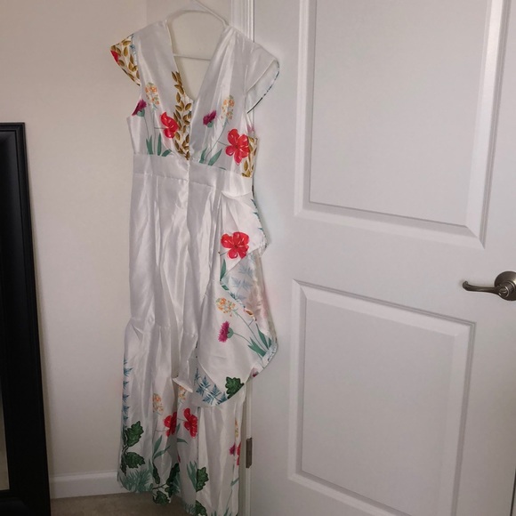 Floral Maxi Dress - Picture 4 of 11